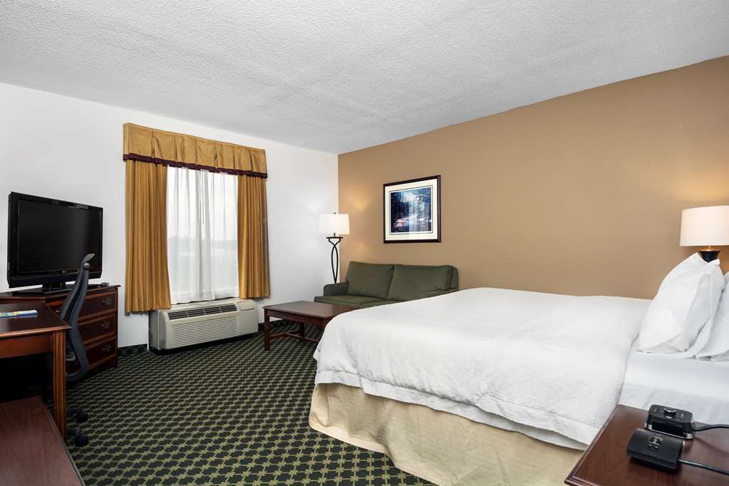 Hampton Inn Christiansburg/Blacksburg Room photo